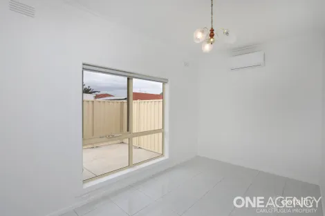 Property photo of 12 Buchanan Street St Albans VIC 3021