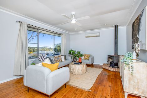 Property photo of 4 Lisa Avenue Warners Bay NSW 2282