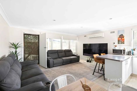 Property photo of 8 Gossamer Place Macquarie Fields NSW 2564