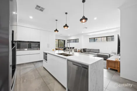 Property photo of 9 Hyacinth Drive Piara Waters WA 6112