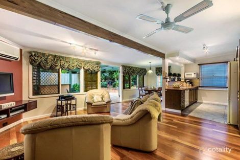 Property photo of 93 New Street Ringwood VIC 3134
