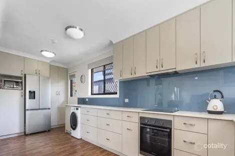 Property photo of 1 Yalumba Street Kippa-Ring QLD 4021