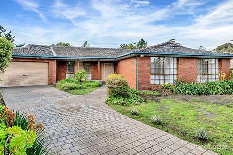 Property photo of 11 Rotoroa Court Taylors Lakes VIC 3038