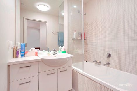 Property photo of 606/5 Caravel Lane Docklands VIC 3008