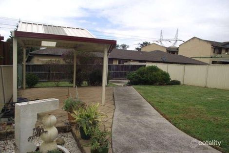 Property photo of 8 Nowra Close Prestons NSW 2170