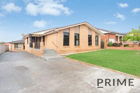 Property photo of 13 Thompson Street Wetherill Park NSW 2164