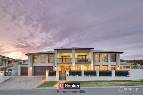8 Hawthorn Cct, Stretton, QLD 4116