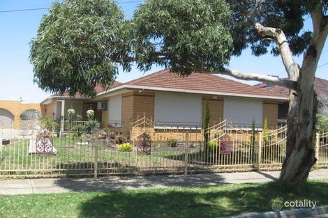 32b Camperdown Ave, Sunshine North, VIC 3020