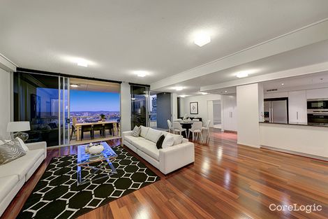 Property photo of 432/30 Macrossan Street Brisbane City QLD 4000