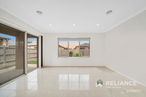 Property photo of 5 Dodson Drive Point Cook VIC 3030