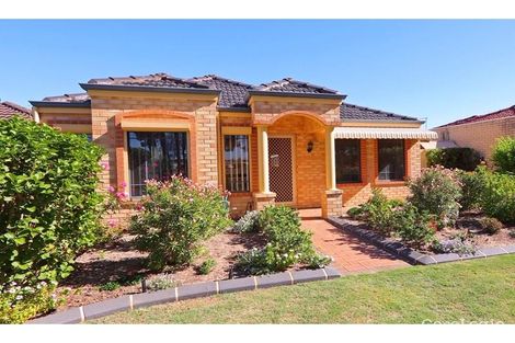 Property photo of 35 Vaucluse Crescent Ellenbrook WA 6069