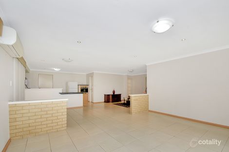 Property photo of 33 Shelduck Crescent Bennett Springs WA 6063