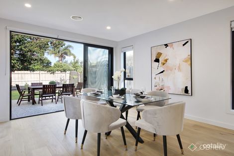 Property photo of 2/28 Guest Road Oakleigh South VIC 3167