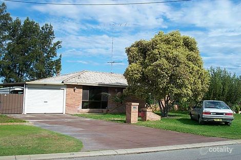 18 Haselmere Crcs, Rockingham, WA 6168