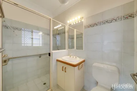 Property photo of 4 Deborah Street Glen Eden QLD 4680