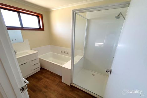 Property photo of 3 Rapsey Court West Wodonga VIC 3690