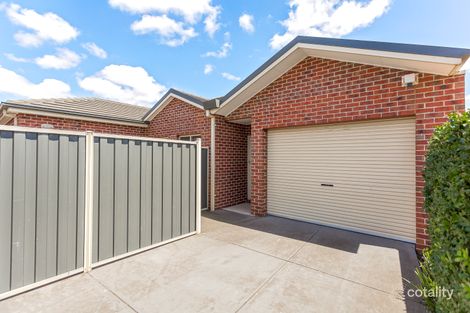 2/3 Buckingham Dr, Werribee, VIC 3030