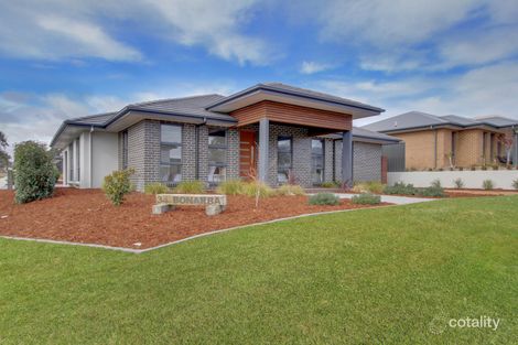 Property photo of 34 Bonarba Link Googong NSW 2620
