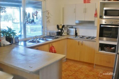 Property photo of 4 Maple Court Brightview QLD 4311