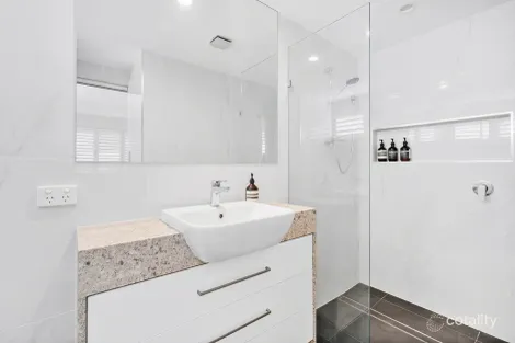 Property photo of 4/9 Pilchers Gap Sunshine Beach QLD 4567