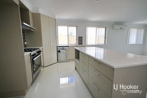 Property photo of 46 Willow Circuit Yarrabilba QLD 4207