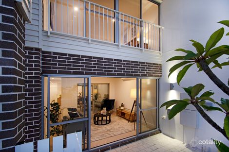 Property photo of 43 Mudstone Road Treeby WA 6164