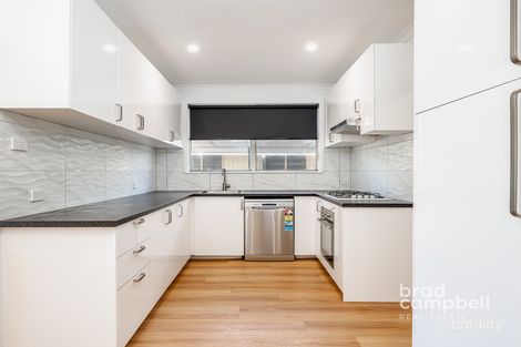 Property photo of 96 Carr Crescent Mooroopna VIC 3629