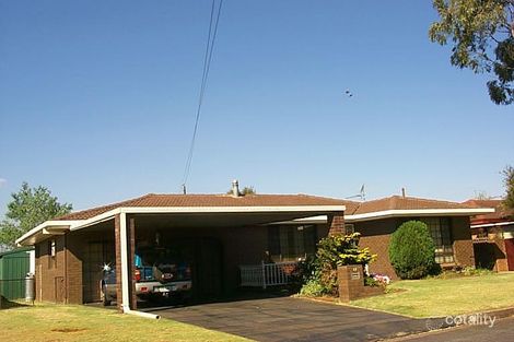 17 Regent St, Darling Heights, QLD 4350