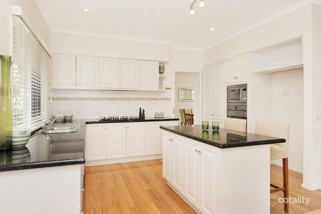 Property photo of 31 Wattlebird Court Burwood VIC 3125