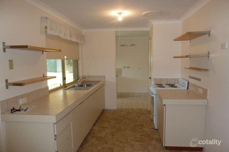 6 Jewel Ct, Langford, WA 6147