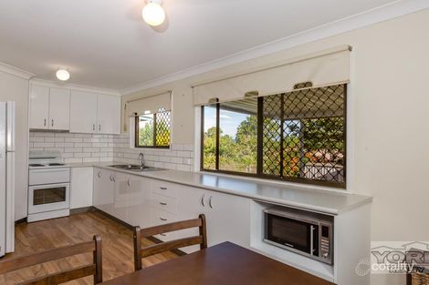 Property photo of 34 Miranda Drive Wilsonton Heights QLD 4350