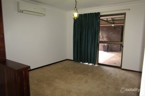 Property photo of 10 Kingfisher Place Stirling WA 6021