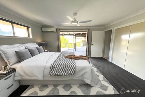 Property photo of 4 Yvonne Crescent Mount Warren Park QLD 4207