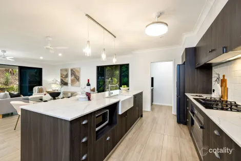 Property photo of 6 Allenby Close Kewarra Beach QLD 4879