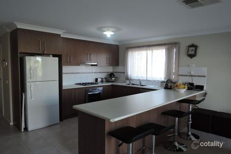 Property photo of 25 Millendon Boulevard Tarneit VIC 3029