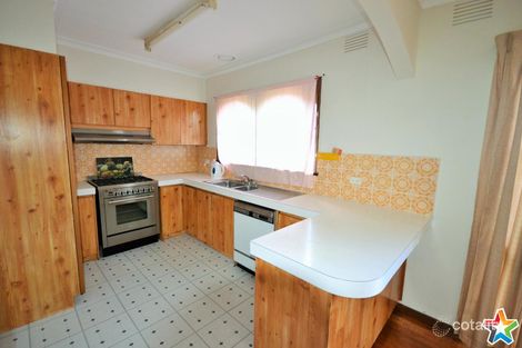 Property photo of 20 Autumn Grove Mooroolbark VIC 3138