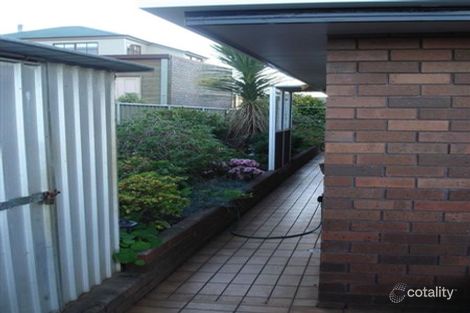 Property photo of 2/31A Middle Road Devonport TAS 7310