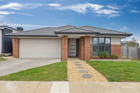 52 Kensington Bvd, Smythes Creek, VIC 3351