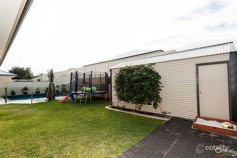 28 Lord Hobart Dr, Madora Bay, WA 6210