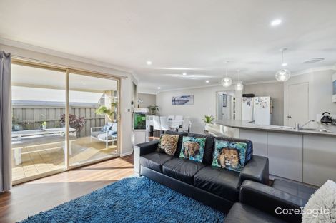 Property photo of 42 Brixton Crescent Ellenbrook WA 6069