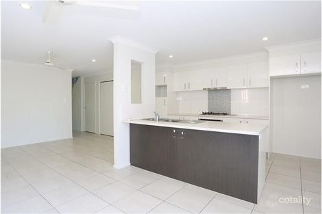 Property photo of 1/2 Anlaby Drive Pimpama QLD 4209
