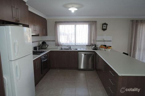 Property photo of 25 Millendon Boulevard Tarneit VIC 3029