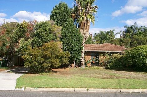 64 Ropele Dr, Parkwood, WA 6147