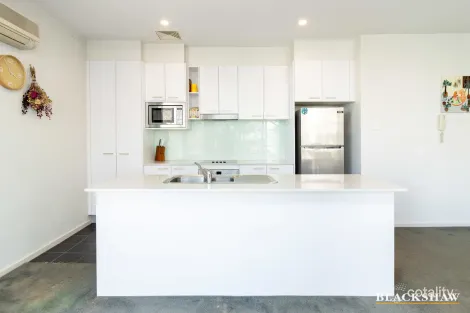 Property photo of 18/10 Burke Crescent Kingston ACT 2604