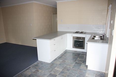 Property photo of 9 Blue Hills Crescent Malanda QLD 4885