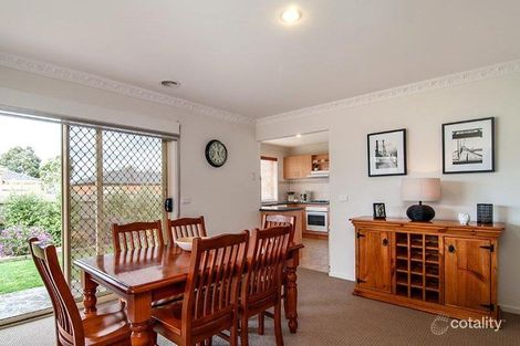 Property photo of 20 Rose Grange Boulevard Tarneit VIC 3029