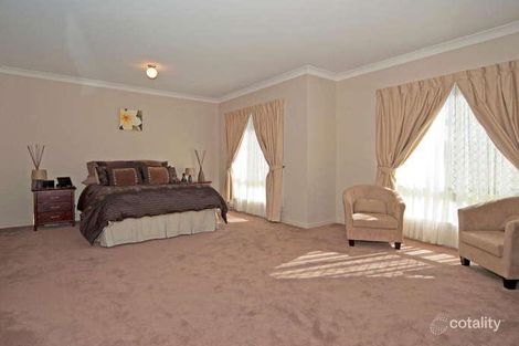 Property photo of 13 Lipizzaner Place Pine Mountain QLD 4306