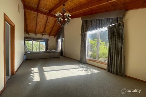 Property photo of 70 Dillon Court Diggers Rest VIC 3427