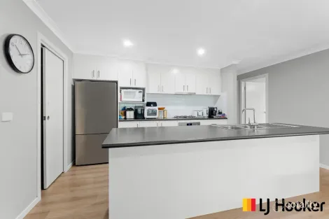 Property photo of 2 Escape Place Malua Bay NSW 2536