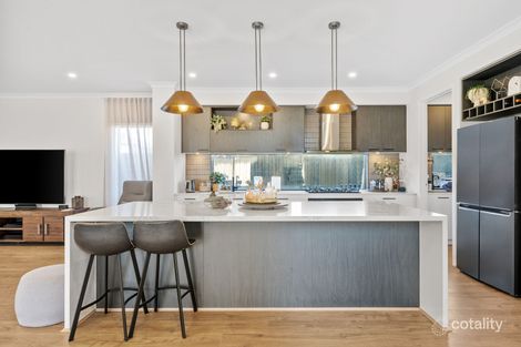 Property photo of 34 Lavignon Road Wollert VIC 3750